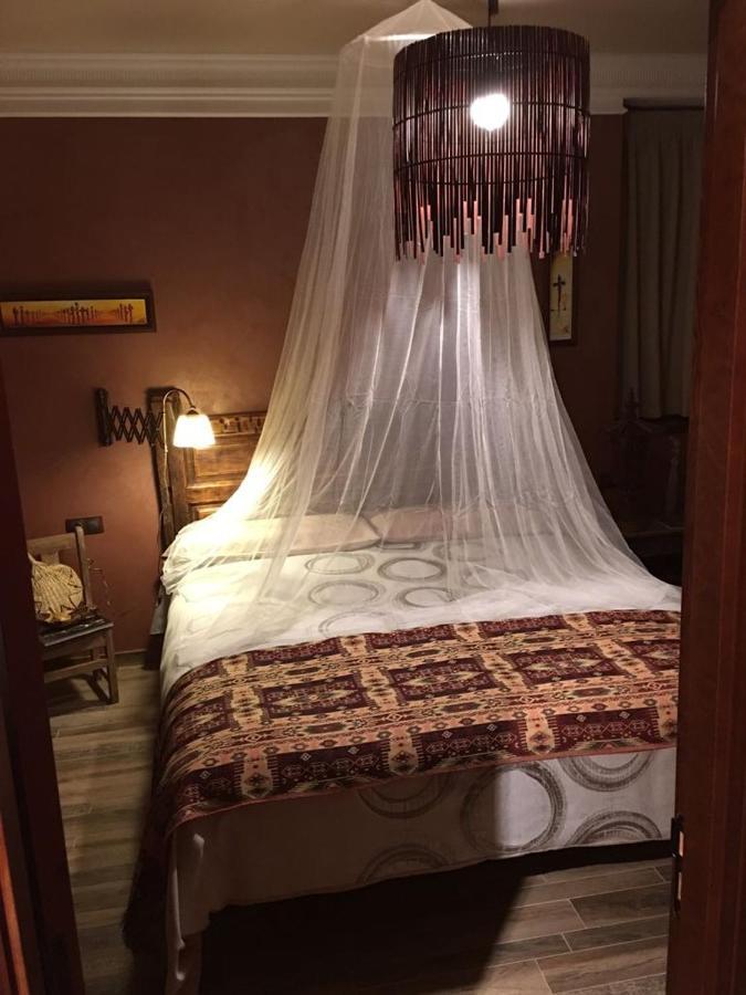 Casa Del Trotamundos Guest House Villamayor de Campos Ngoại thất bức ảnh