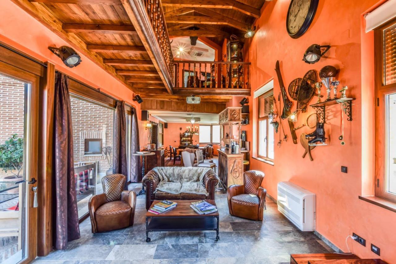 Casa Del Trotamundos Guest House Villamayor de Campos Ngoại thất bức ảnh
