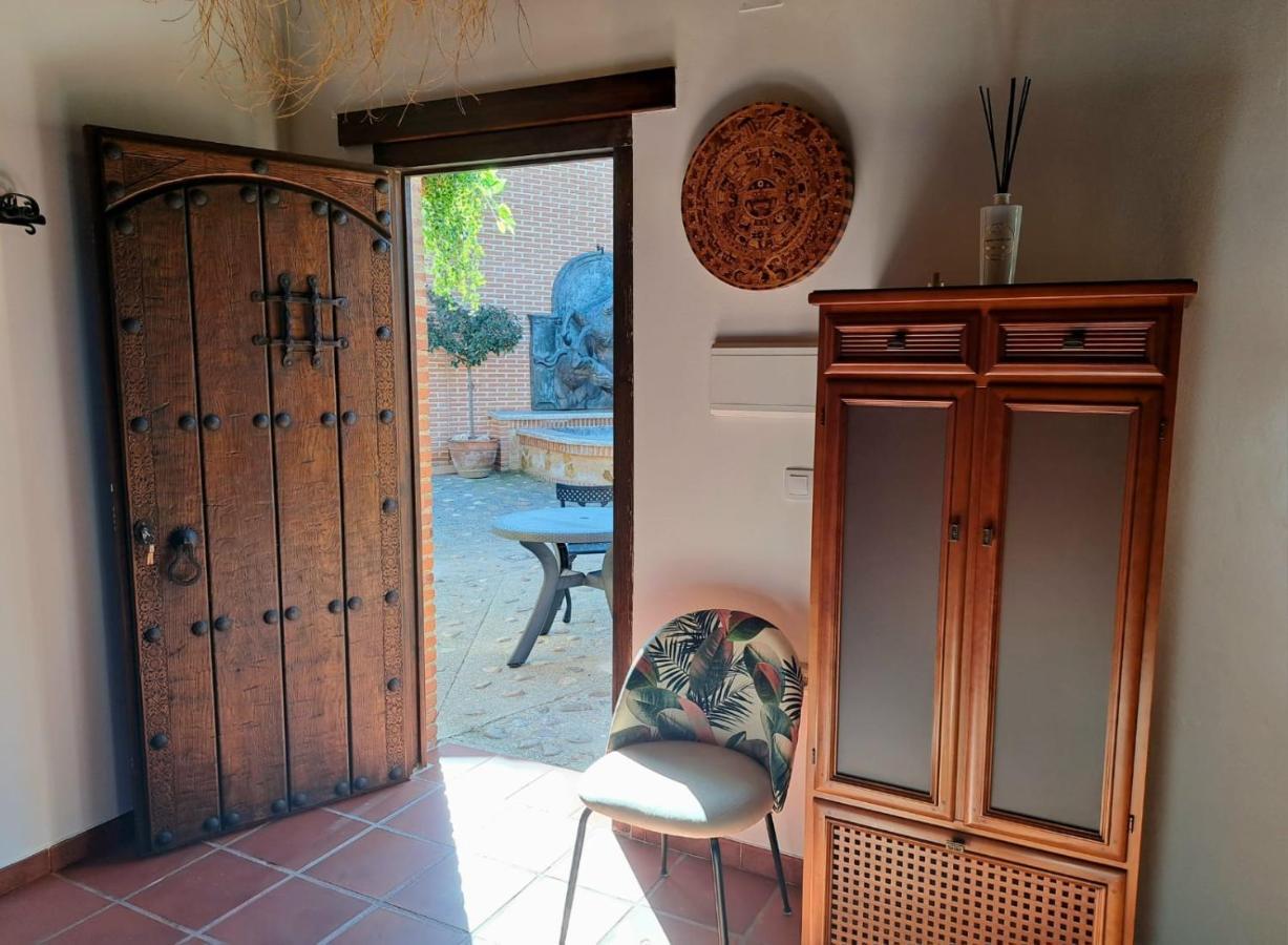 Casa Del Trotamundos Guest House Villamayor de Campos Ngoại thất bức ảnh